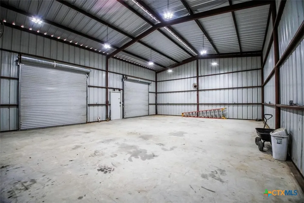 885 Peach Creek Road Rosanky, TX 78953