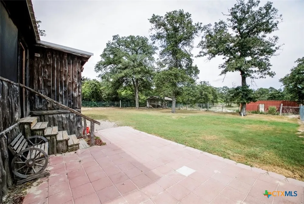 885 Peach Creek Road Rosanky, TX 78953