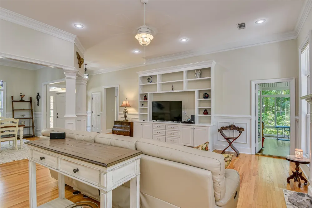 204 Chickadee Court Mccormick, SC 29835
