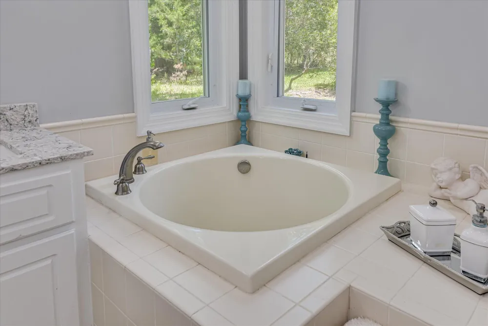 204 Chickadee Court Mccormick, SC 29835