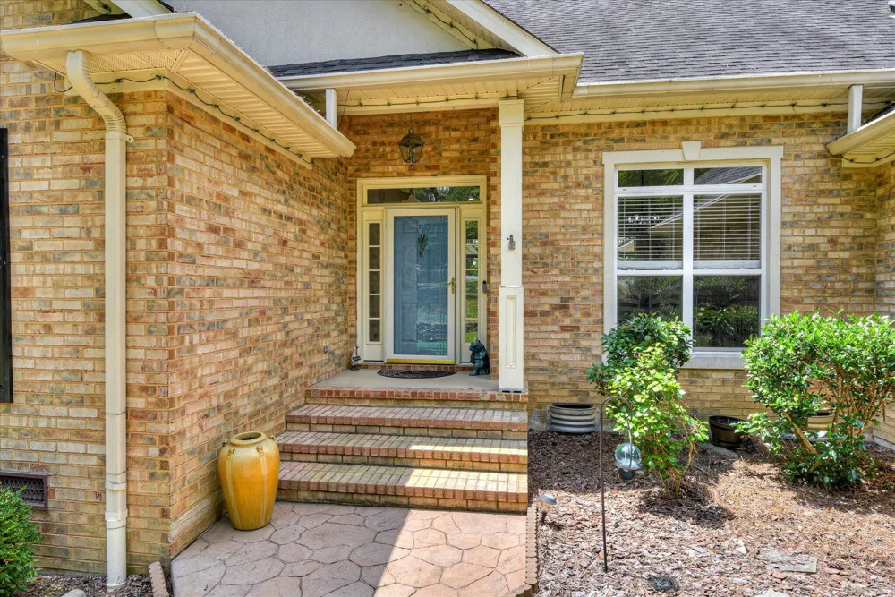 204 Chickadee Court Mccormick, SC 29835