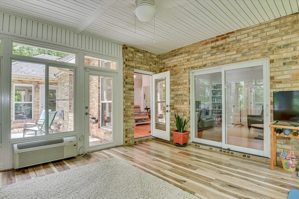 204 Chickadee Court Mccormick, SC 29835