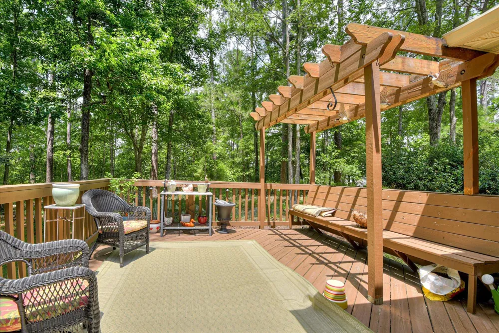 204 Chickadee Court Mccormick, SC 29835