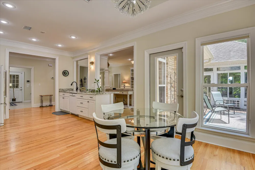 204 Chickadee Court Mccormick, SC 29835
