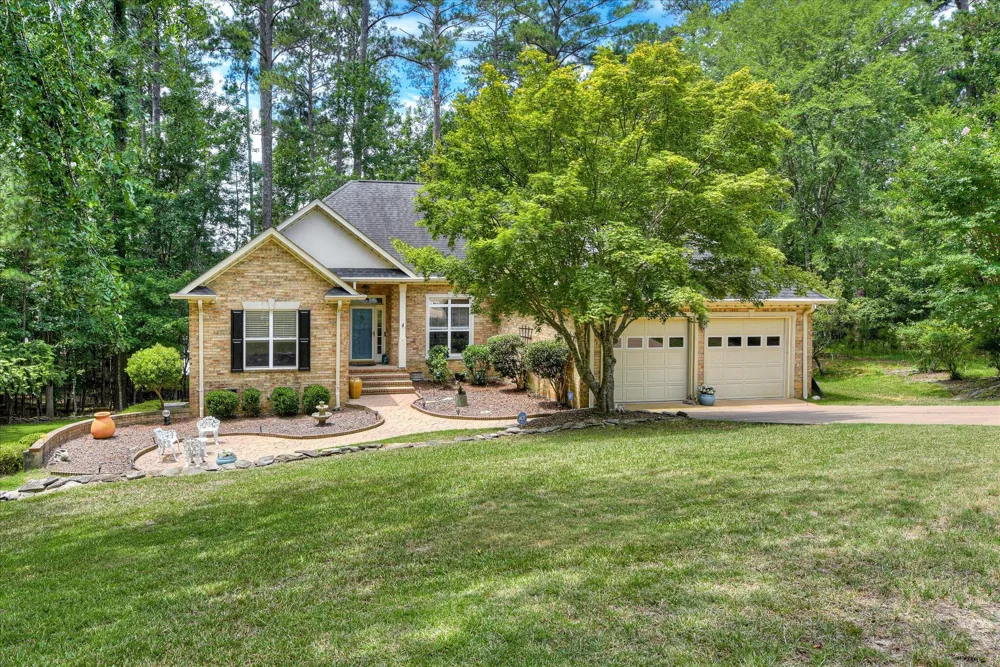 204 Chickadee Court Mccormick, SC 29835