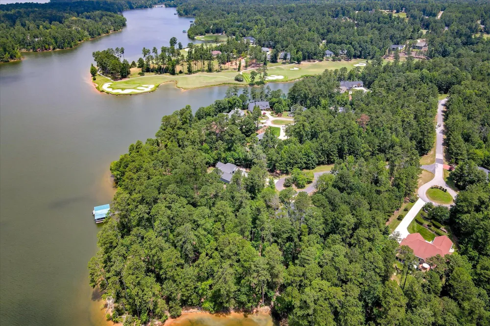 204 Chickadee Court Mccormick, SC 29835