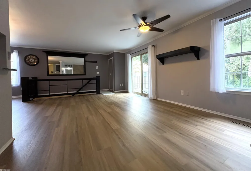 33699 Bayview Drive Chesterfield Township, MI 48047