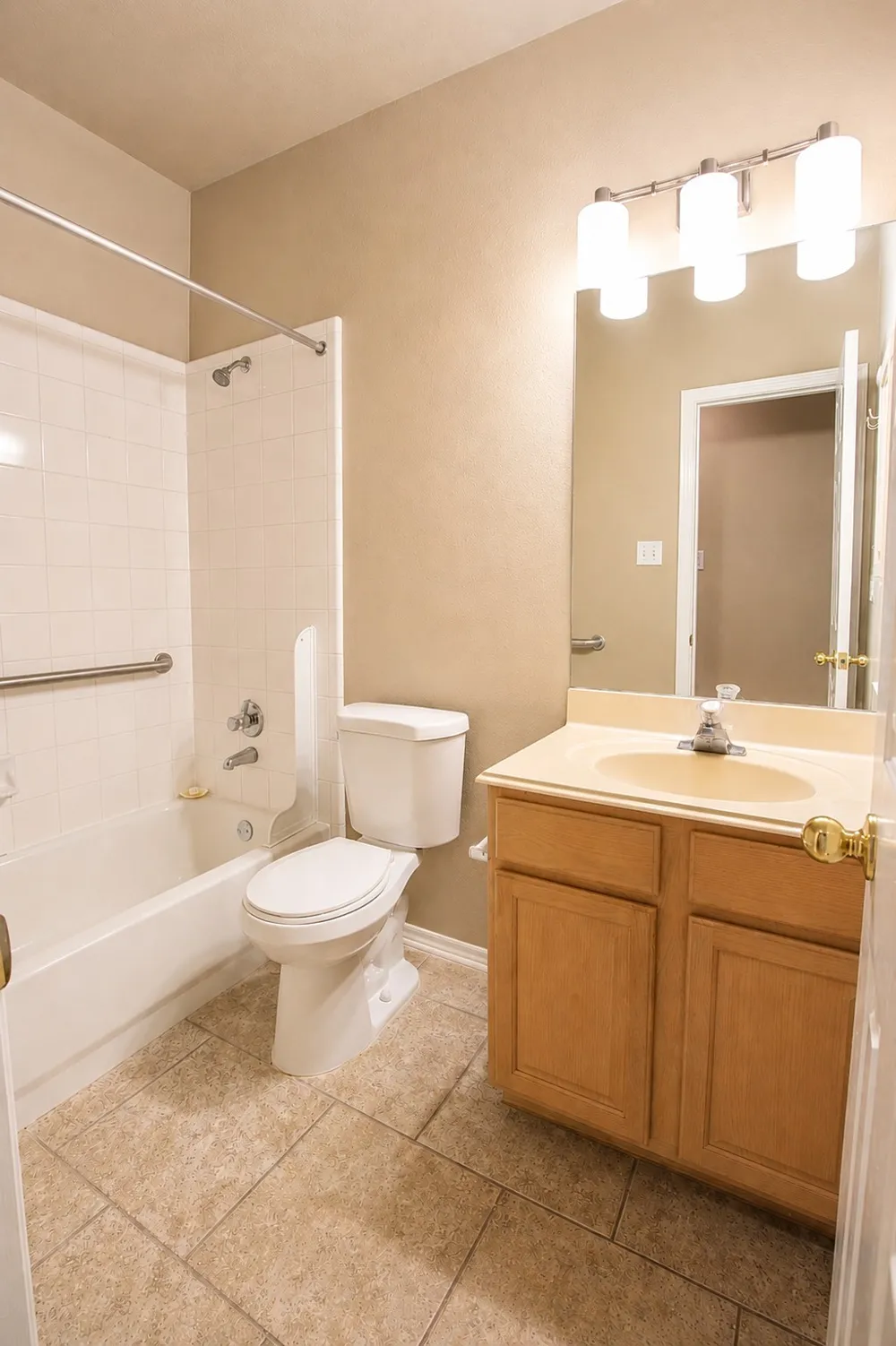7 Nikita Drive San Antonio, TX 78248