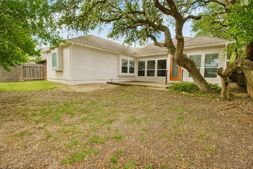 7 Nikita Drive San Antonio, TX 78248