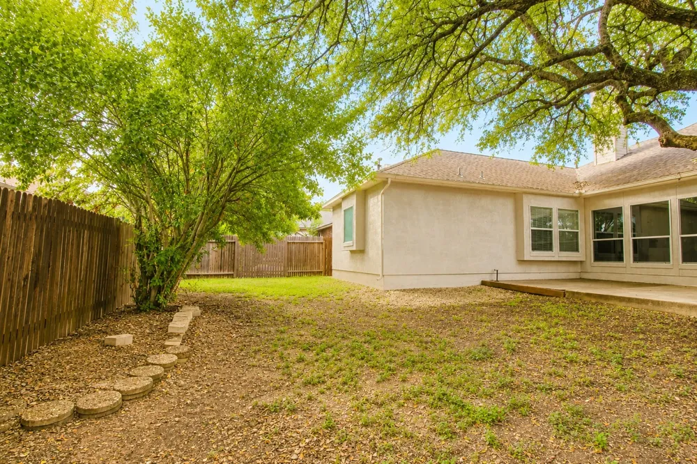 7 Nikita Drive San Antonio, TX 78248