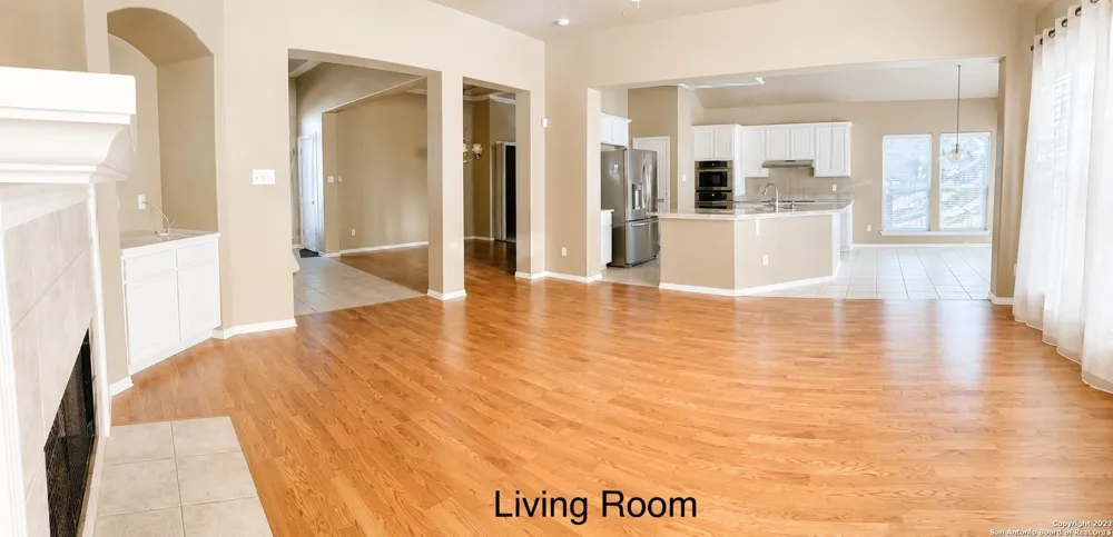 7 Nikita Drive San Antonio, TX 78248
