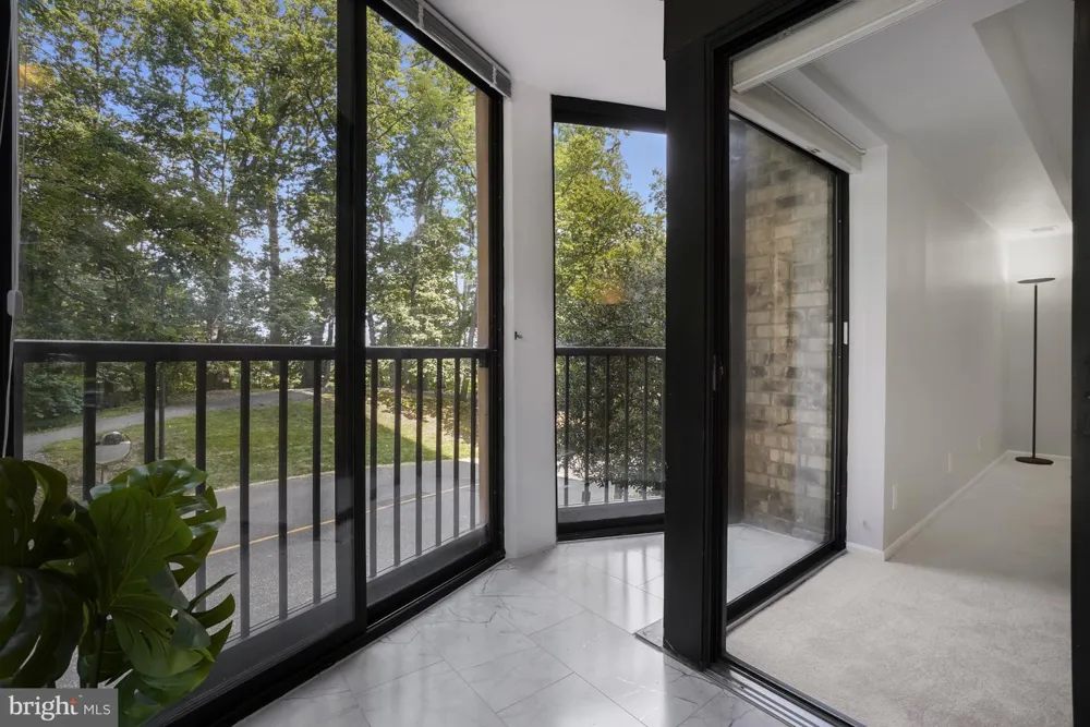 5901 MOUNT EAGLE DRIVE #108 Alexandria, VA 22303