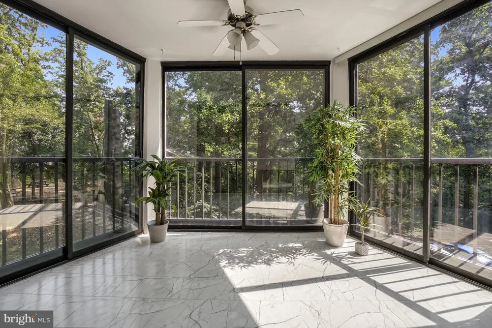 5901 MOUNT EAGLE DRIVE #108 Alexandria, VA 22303