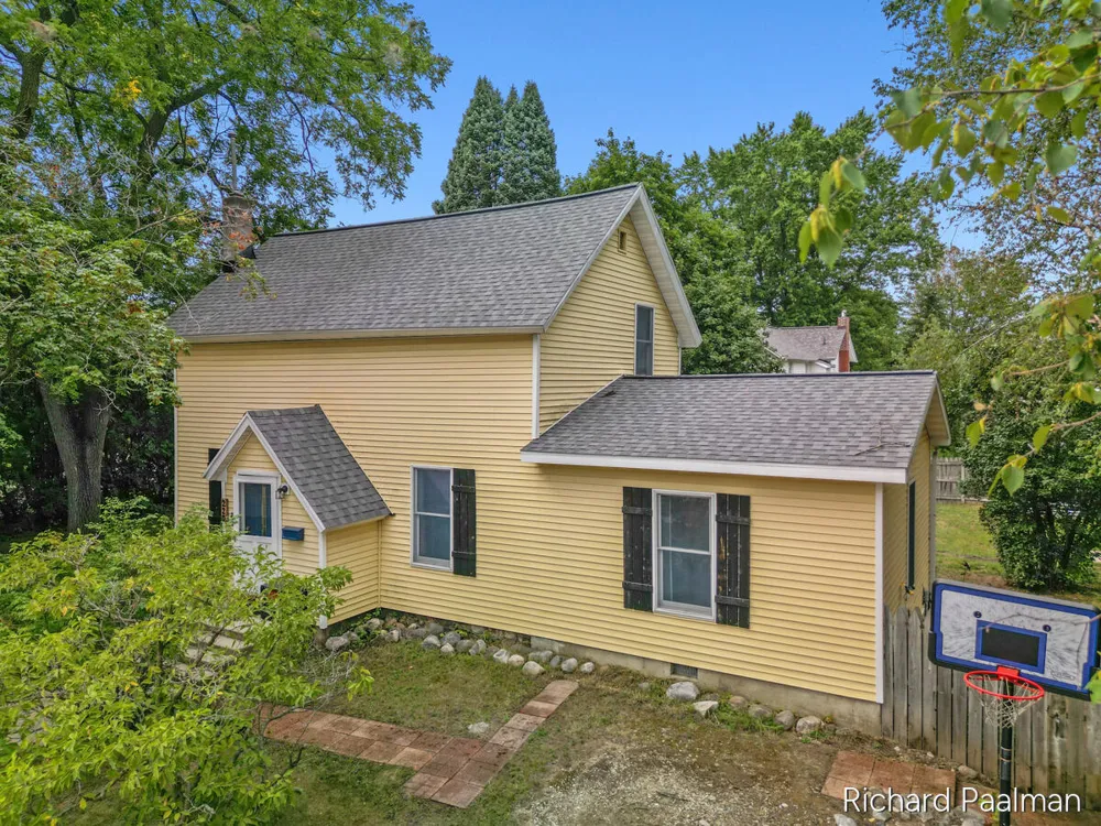 220 W Pere Marquette Street Big Rapids City, MI 49307