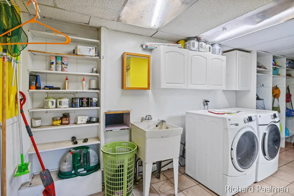 220 W Pere Marquette Street Big Rapids City, MI 49307