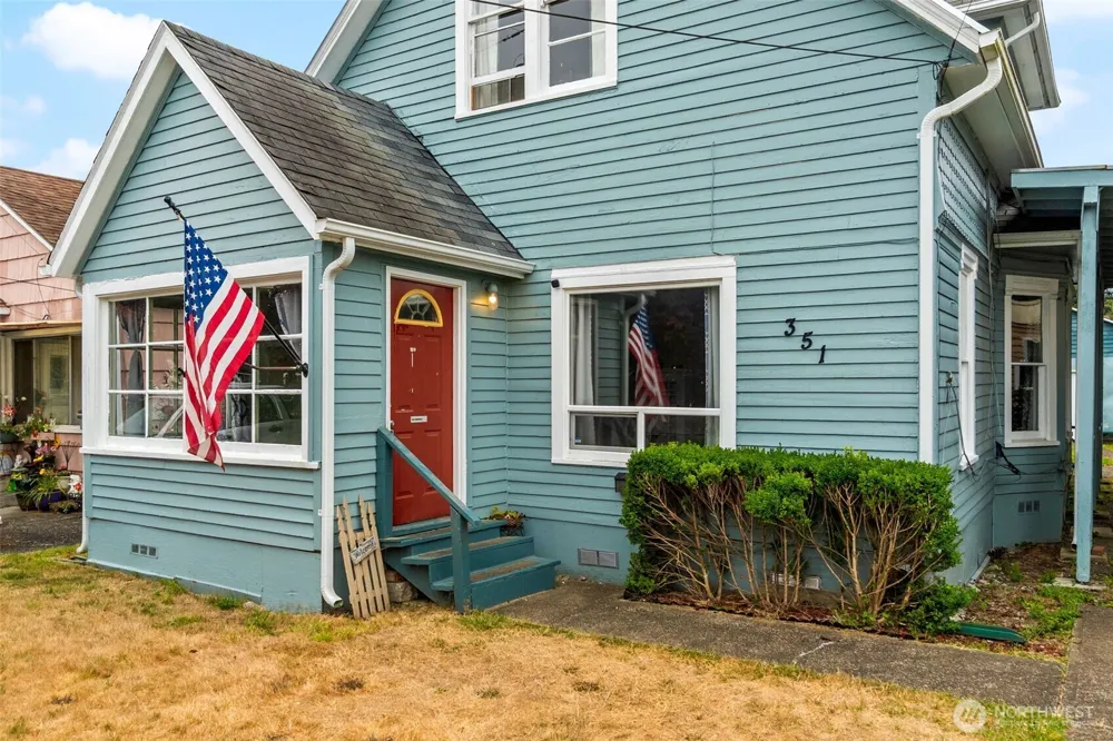 351 Karr Avenue Hoquiam, WA 98550