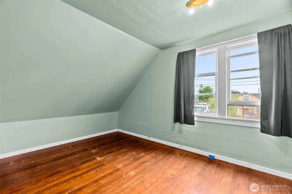 351 Karr Avenue Hoquiam, WA 98550