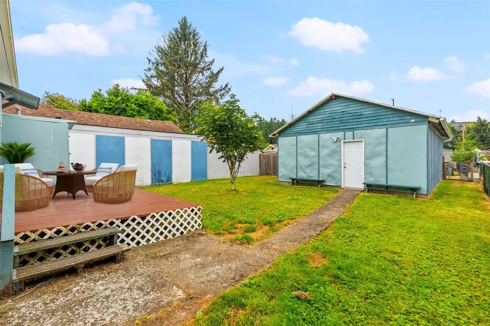 351 Karr Avenue Hoquiam, WA 98550