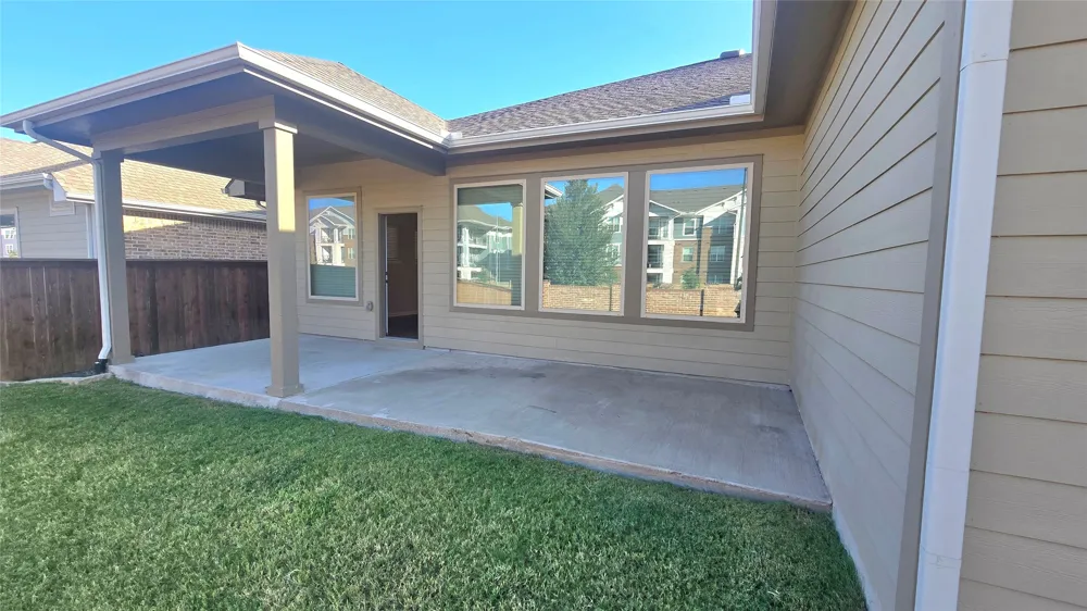 4805 Briarwood Drive Haltom City, TX 76137