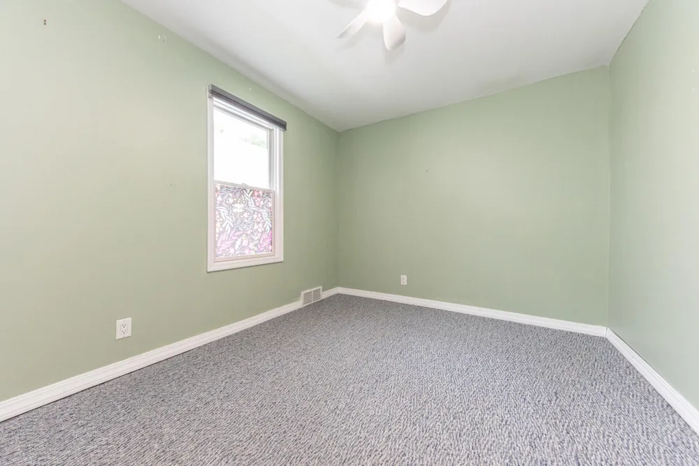 562 Brookside Road Ypsilanti, MI 48197
