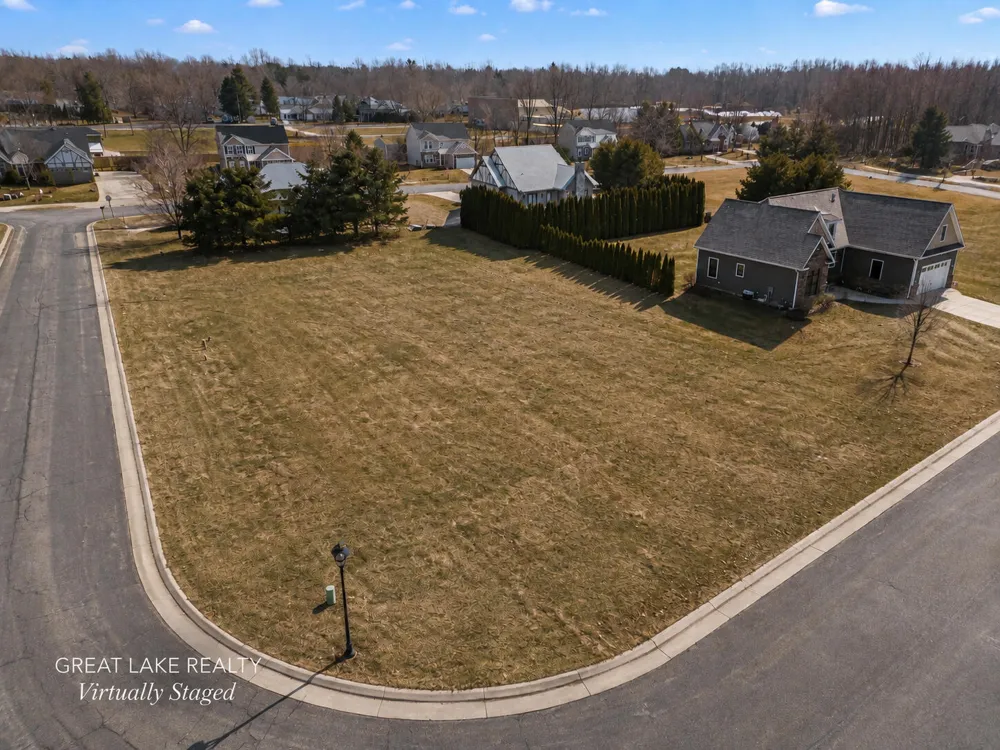 471 Wittenberg Path St. Joseph, MI 49085