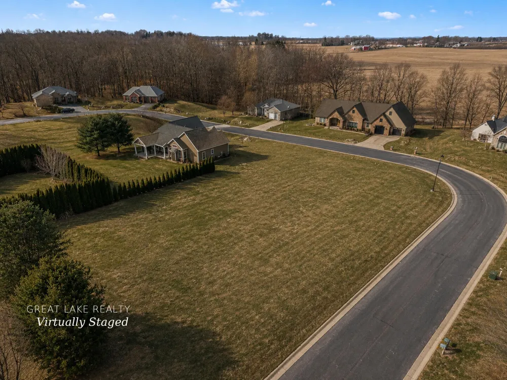 471 Wittenberg Path St. Joseph, MI 49085