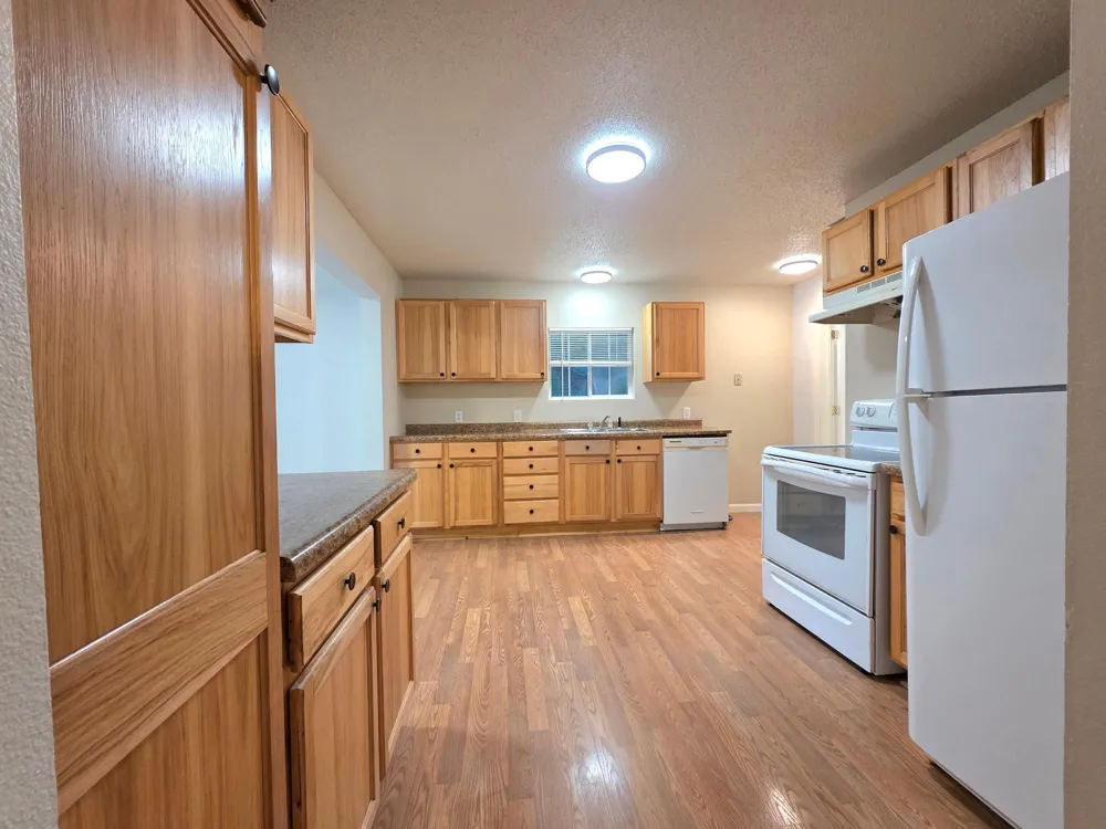 117 Union Street W Detroit Lakes, MN 56501