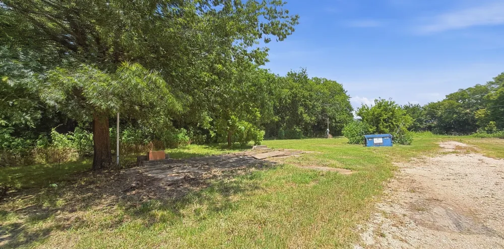 108 Main Street Sadler, TX 76264