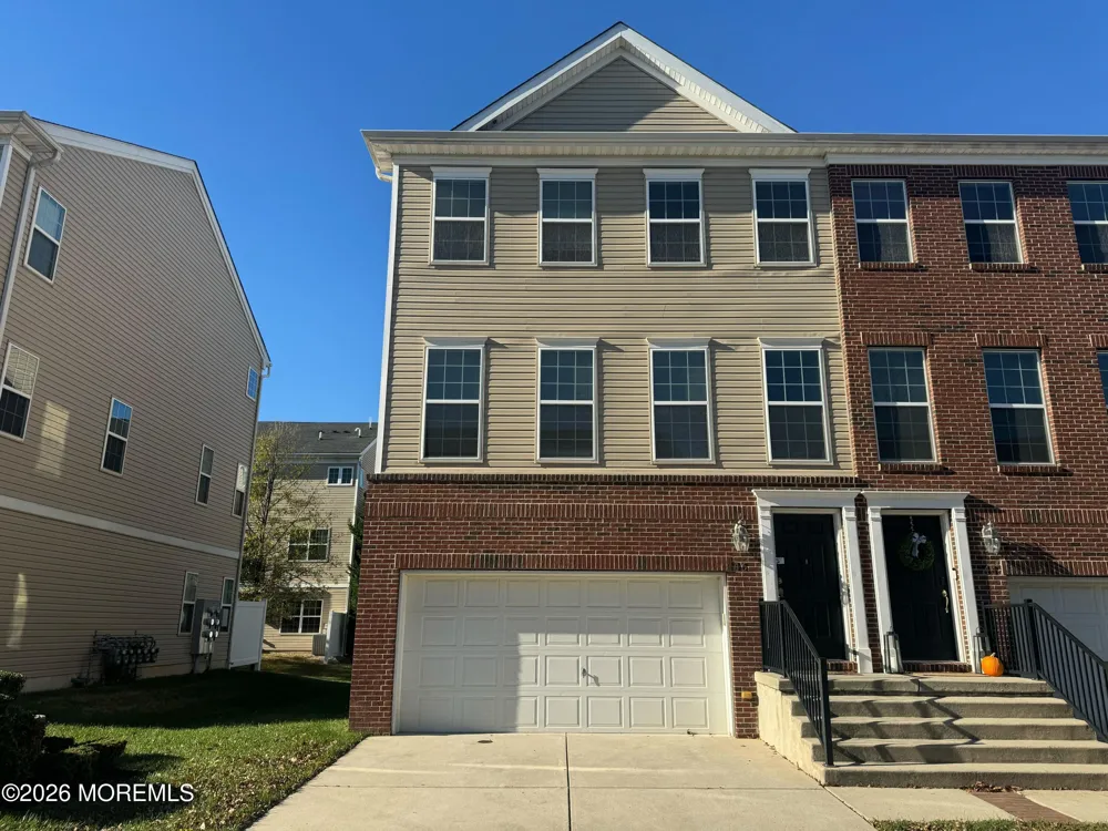 46 Creekside Way Burlington, NJ 08016
