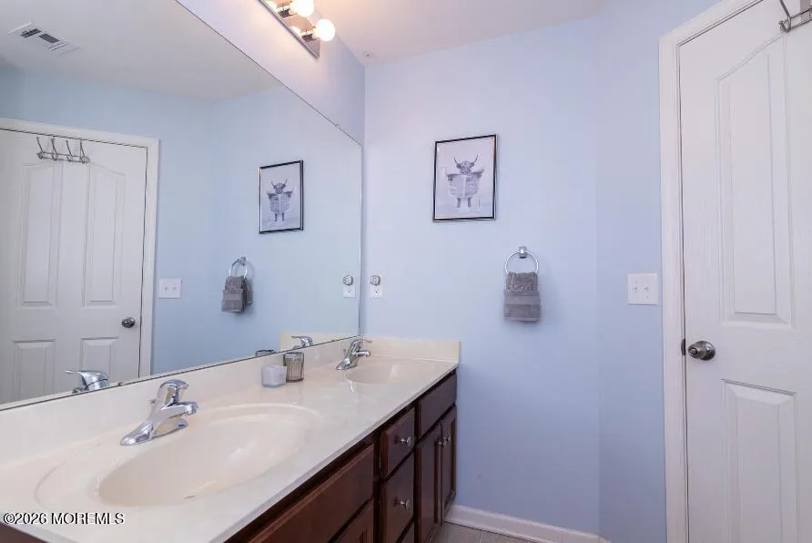 46 Creekside Way Burlington, NJ 08016