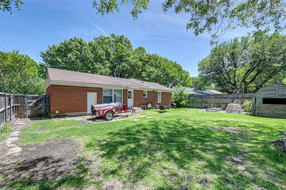 11309 Ulloa Lane Dallas, TX 75228