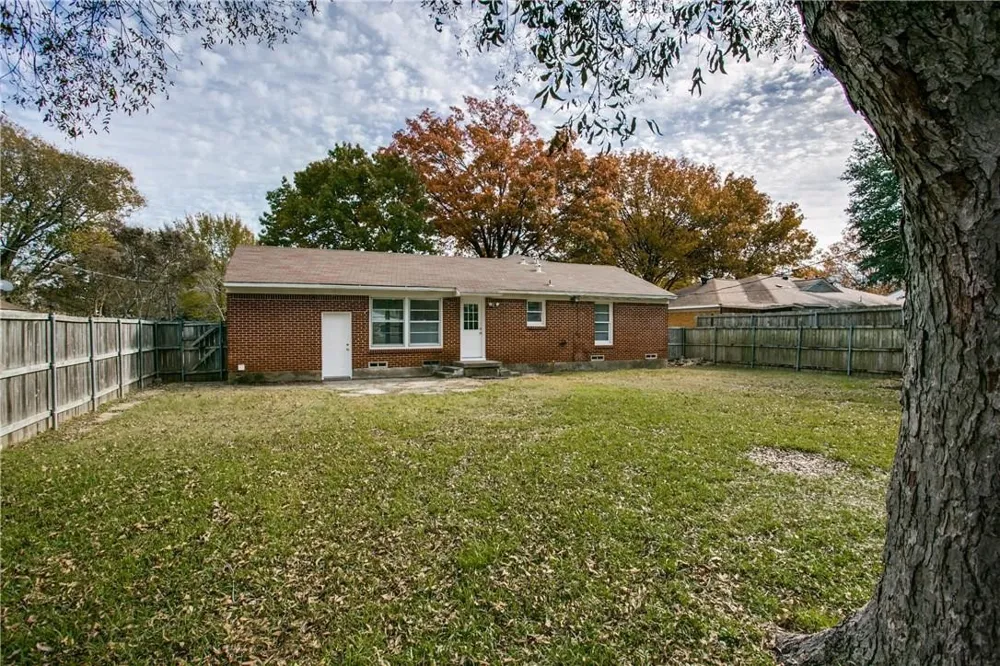 11309 Ulloa Lane Dallas, TX 75228