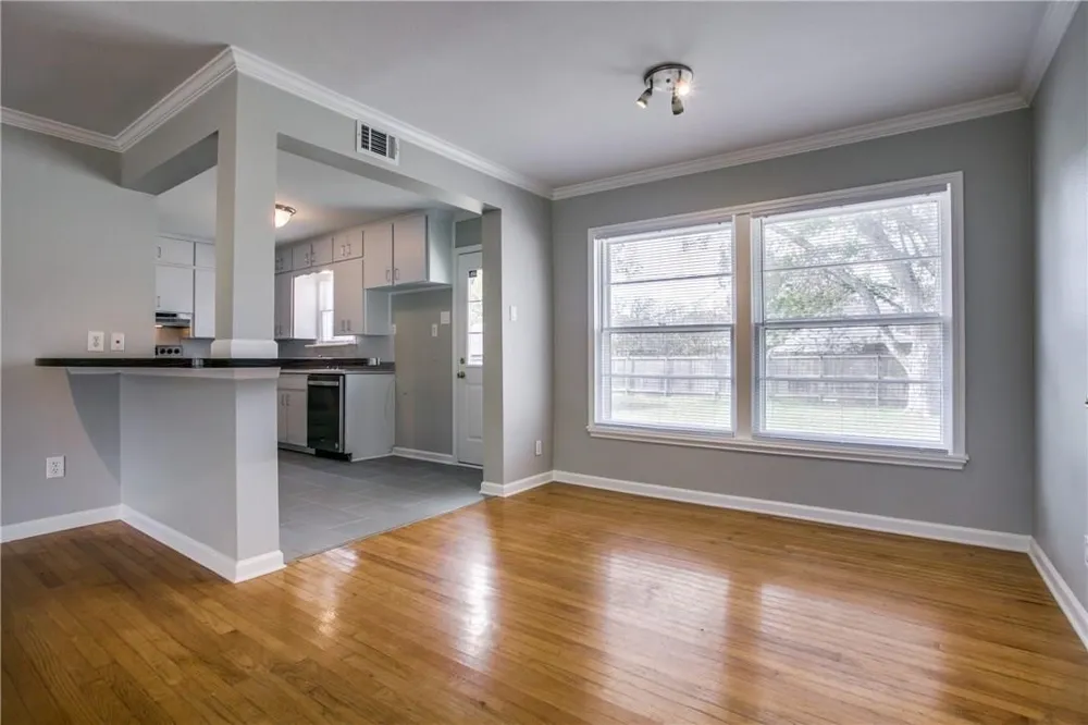 11309 Ulloa Lane Dallas, TX 75228