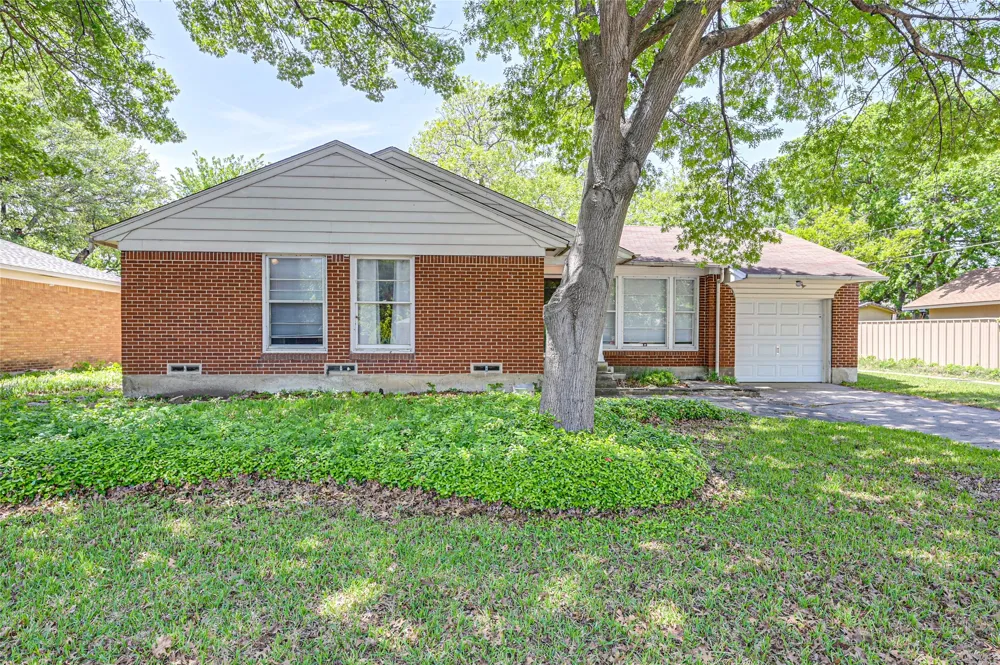 11309 Ulloa Lane Dallas, TX 75228