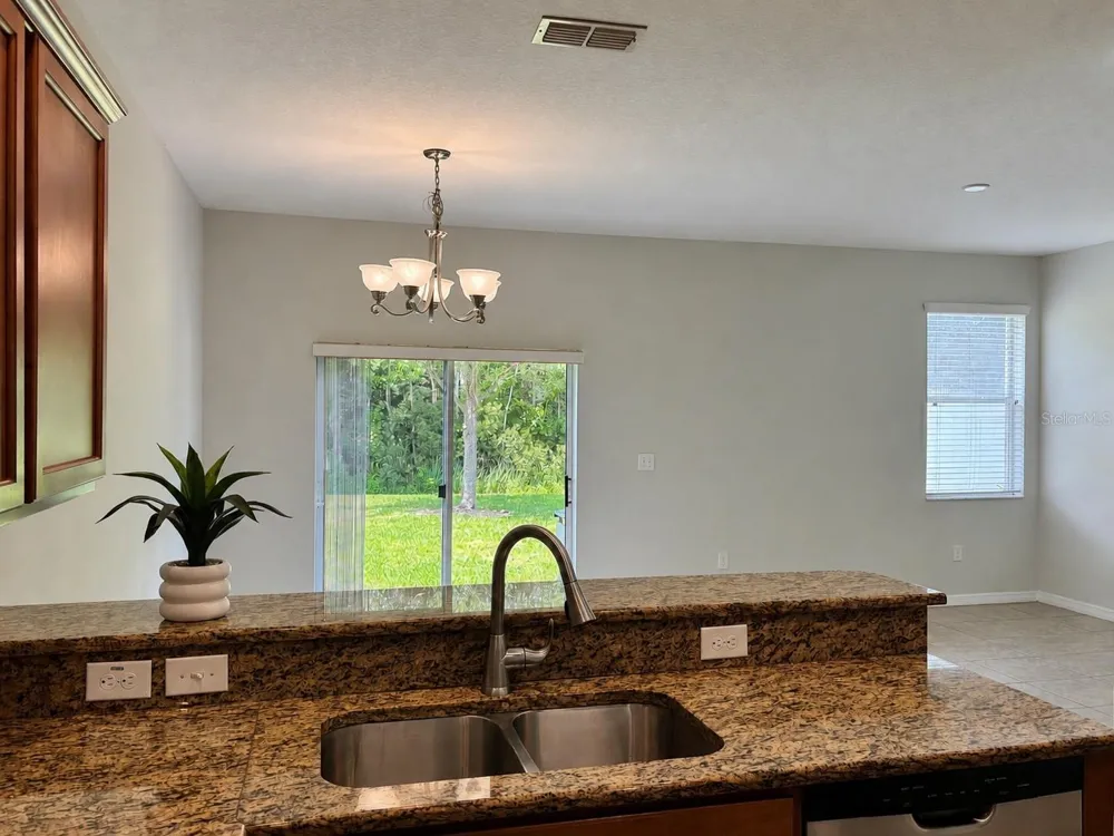 11155 SAVANNAH LANDING CIRCLE Orlando, FL 32832