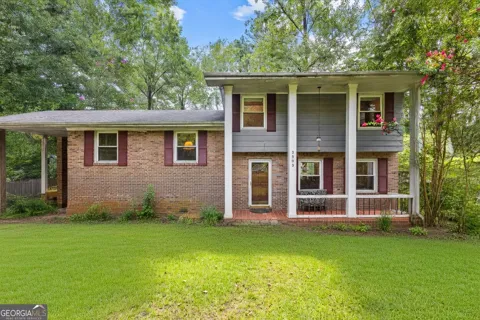3303 Kilarney CT