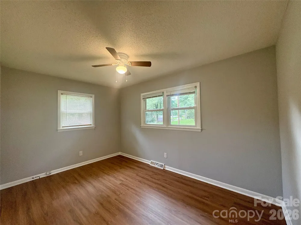 109 Holly Drive Mount Holly, NC 28120