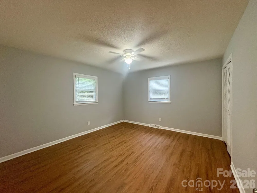 109 Holly Drive Mount Holly, NC 28120
