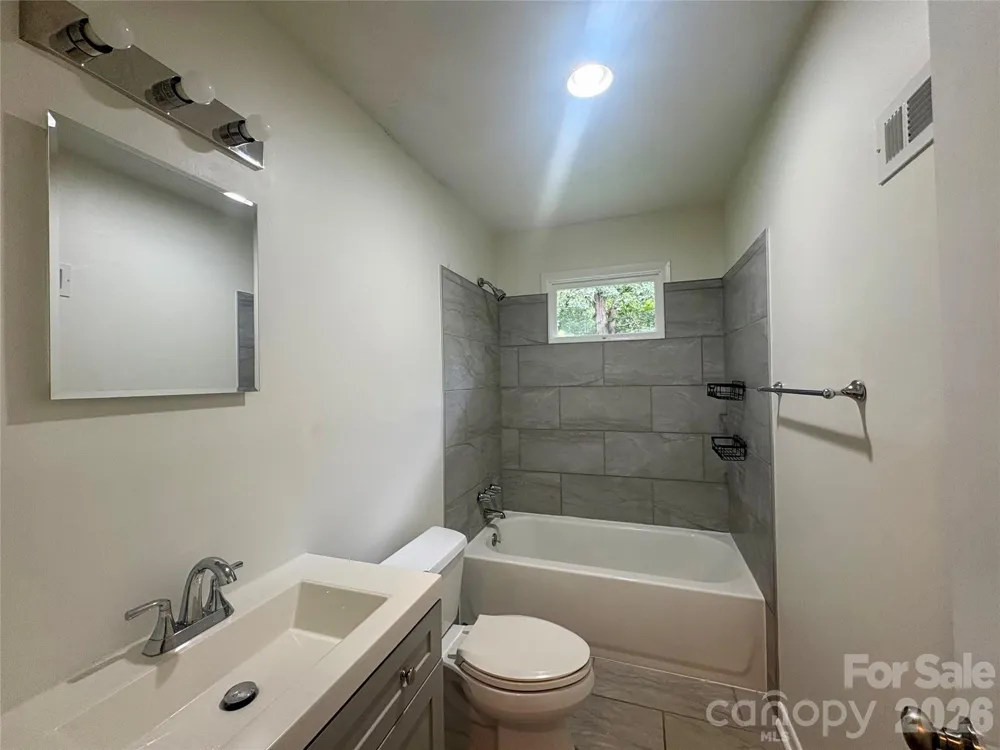 109 Holly Drive Mount Holly, NC 28120