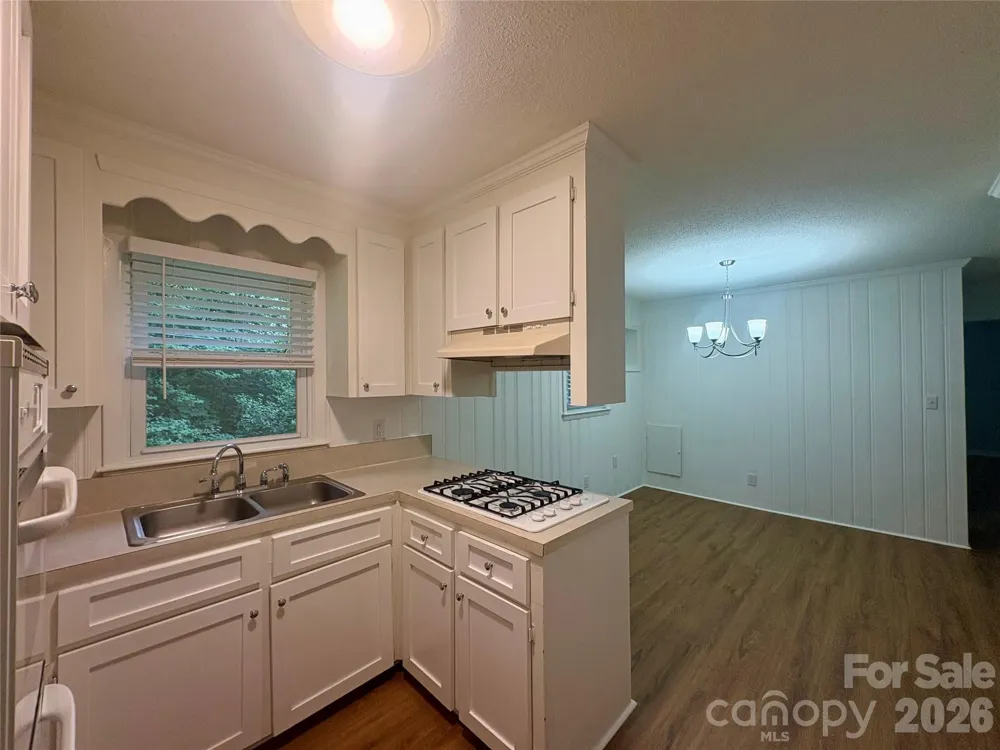 109 Holly Drive Mount Holly, NC 28120