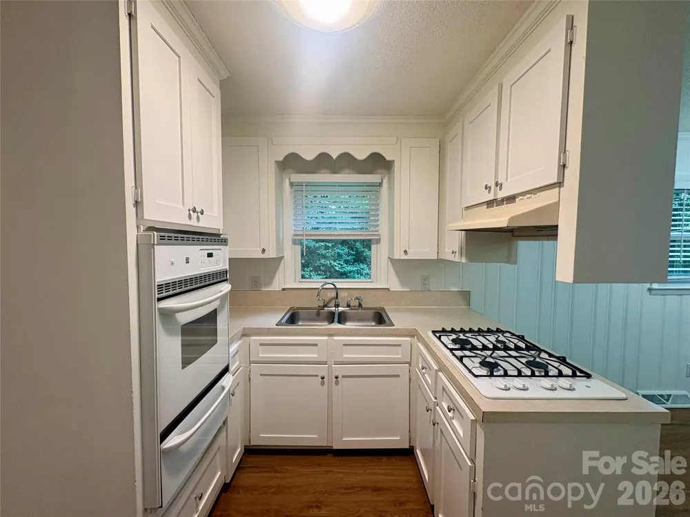 109 Holly Drive Mount Holly, NC 28120