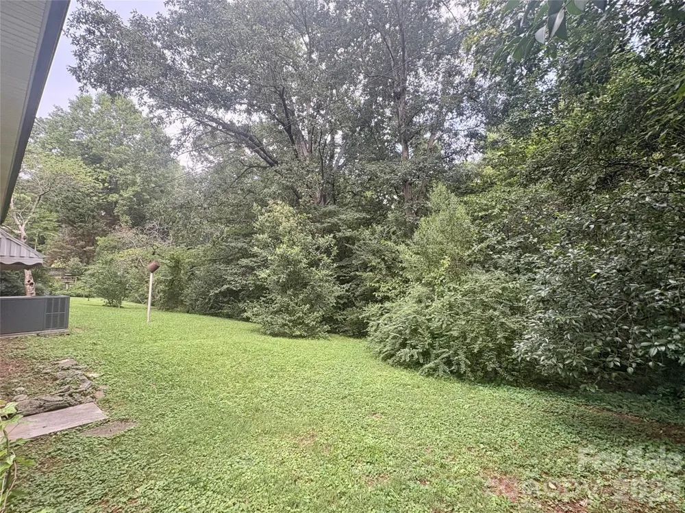 109 Holly Drive Mount Holly, NC 28120