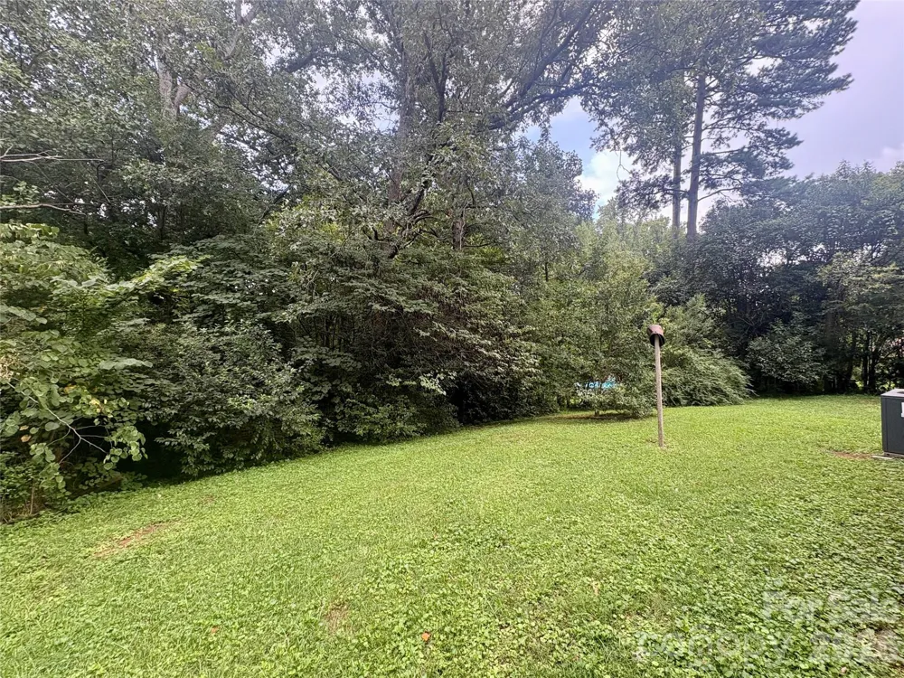 109 Holly Drive Mount Holly, NC 28120