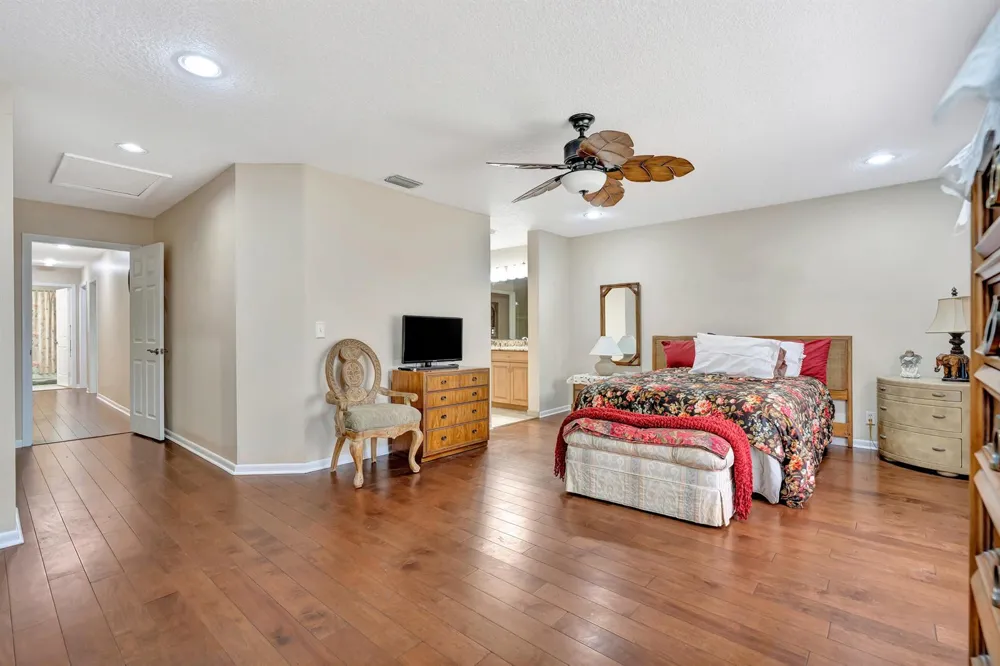 108 Lexington Drive Royal Palm Beach, FL 33411