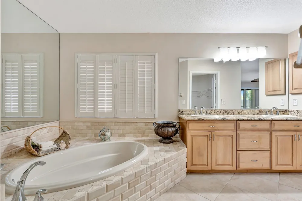 108 Lexington Drive Royal Palm Beach, FL 33411