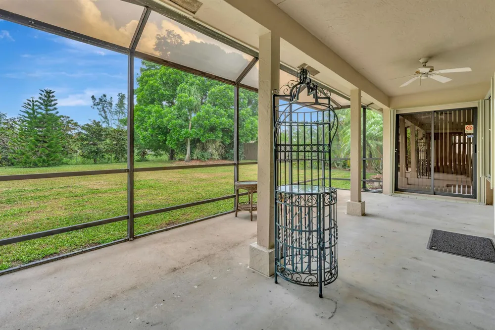 108 Lexington Drive Royal Palm Beach, FL 33411