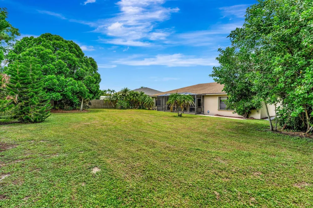 108 Lexington Drive Royal Palm Beach, FL 33411