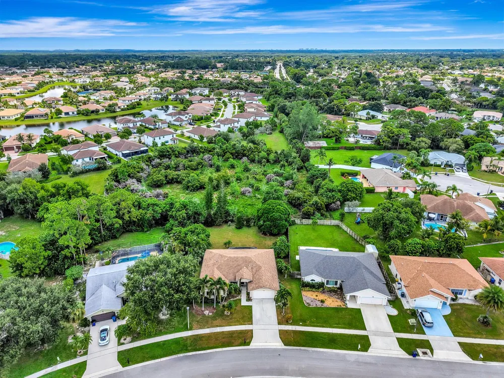 108 Lexington Drive Royal Palm Beach, FL 33411