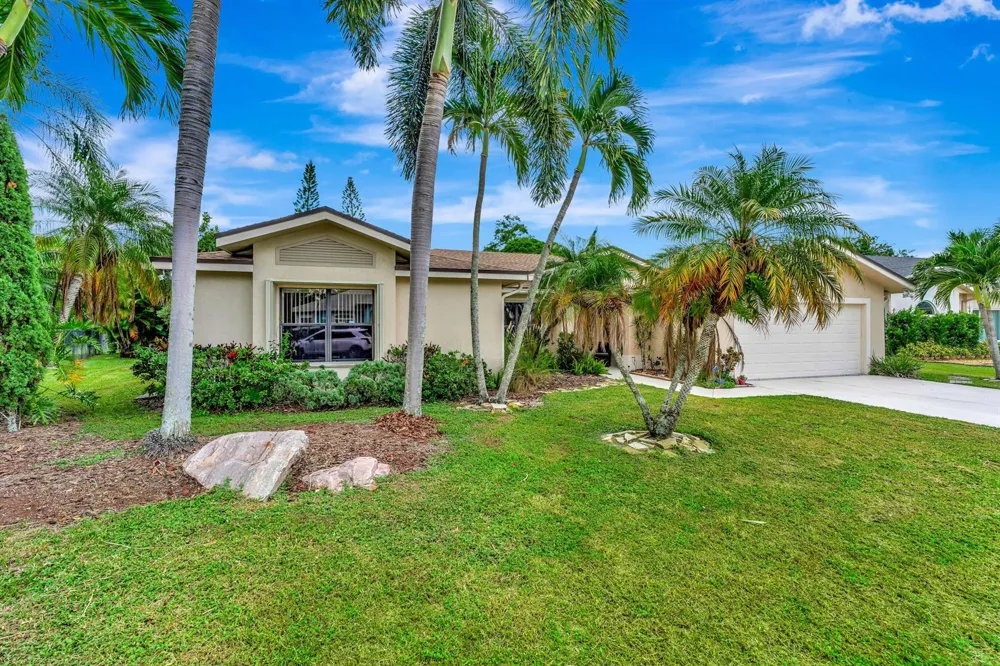 108 Lexington Drive Royal Palm Beach, FL 33411