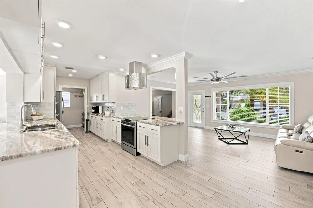2511 NE 20th Avenue Lighthouse Point, FL 33064